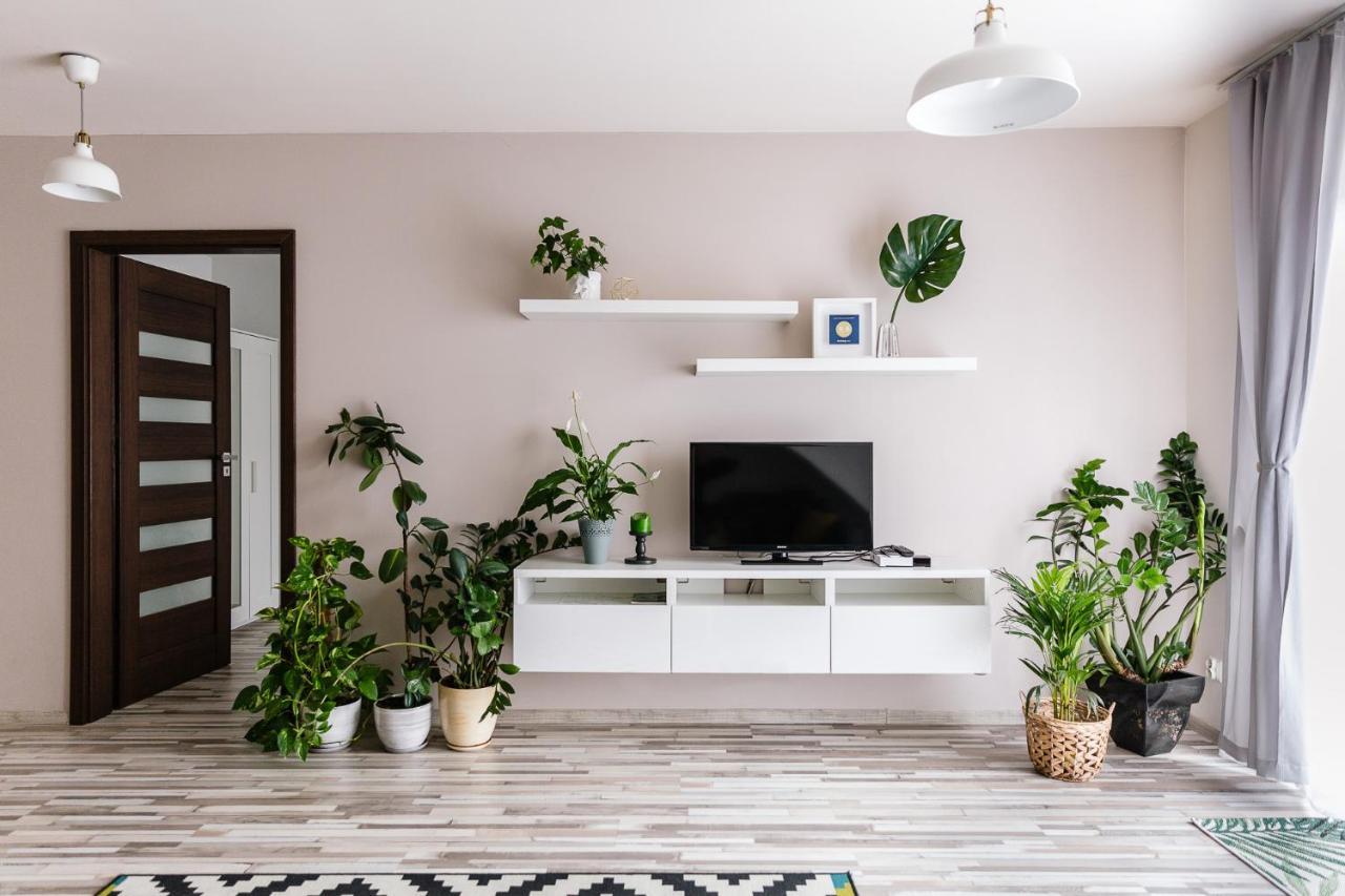 Apartament W Centrum Ustrzyki Dolne Ngoại thất bức ảnh